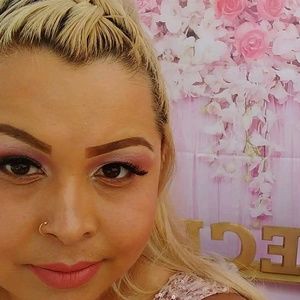 Meet your Posher, Angelica